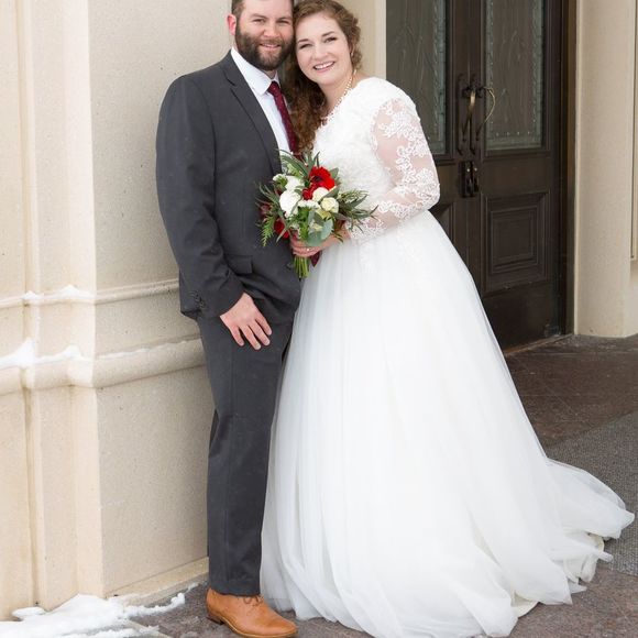 Meet your Posher, Anna - Picture 1 of 1